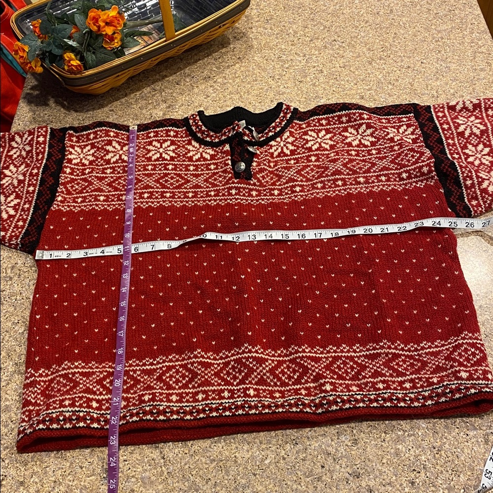 L.L. Bean Sweater With FLAWS Holes,Stains Red Black White/Off White XL - Picture 3 of 16
